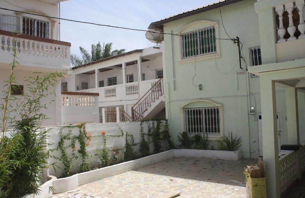 Pelican Residence Fajara Zewnętrze zdjęcie